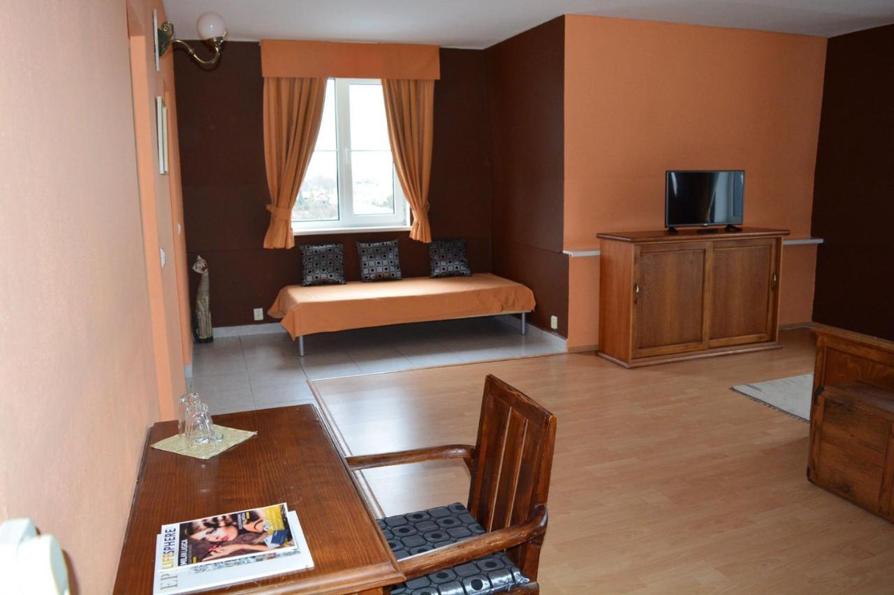 Hotel AGATKA Bratislava Chorvatsky Grob Exterior foto